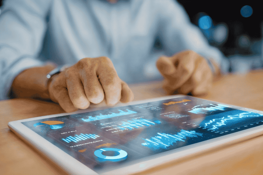 Como implementar modelos de IA explicável em operações empresariais