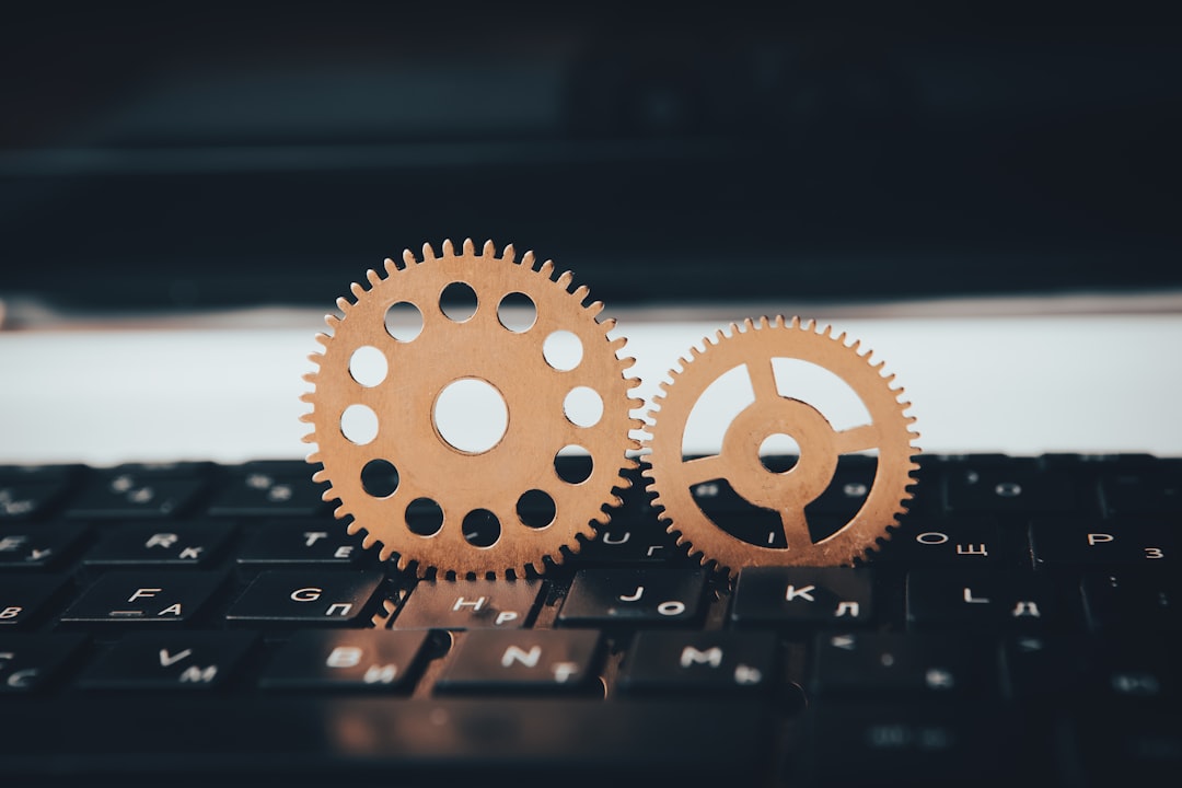Comparação de estratégias de automação empresarial em escritório