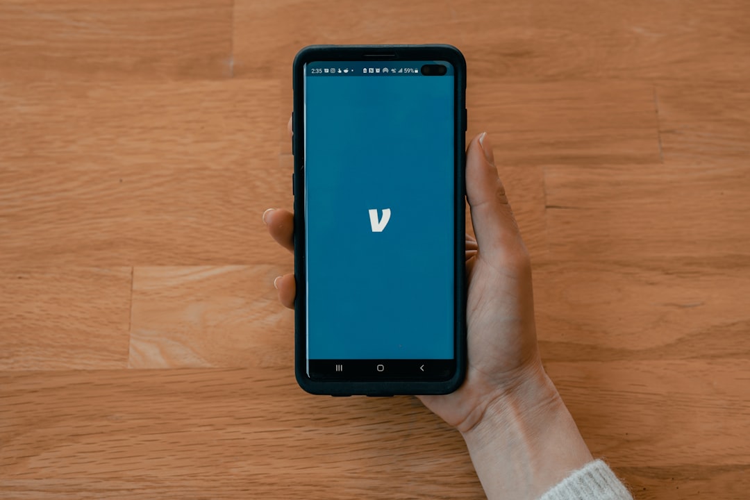 SEO para Voz: Como Otimizar Seu Site para Buscas por Voz no Brasil